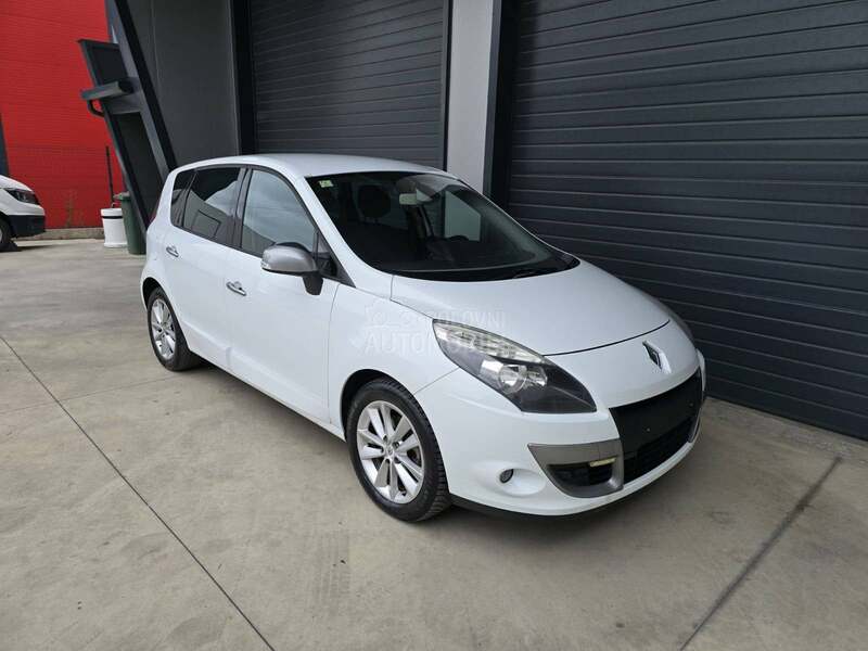 Renault Scenic 1.5 dci