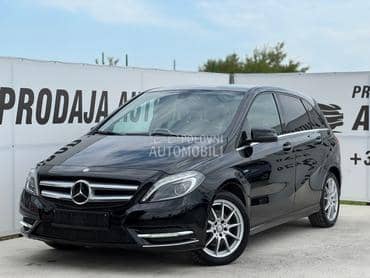 Mercedes Benz B 180 KOŽA / CAM