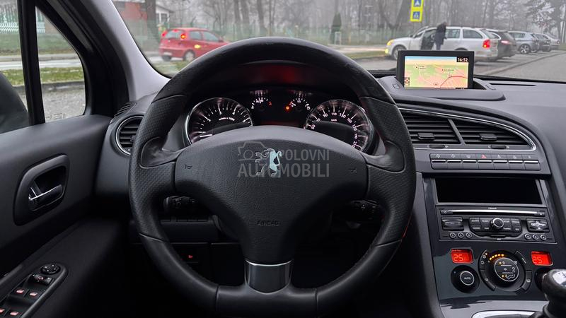 Peugeot 5008 1.6THP GT/7sed.