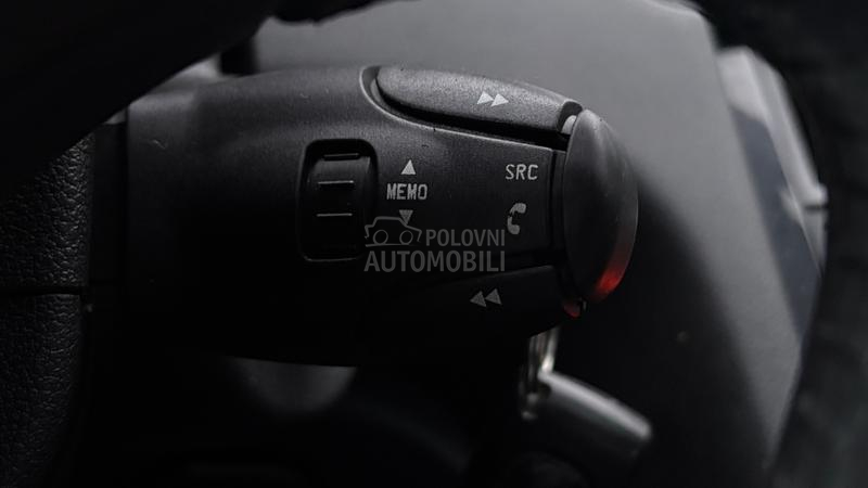 Peugeot 5008 1.6THP GT/7sed.