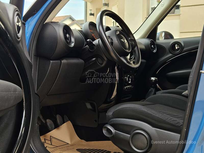MINI Countryman 1.6D/MUST HAVE/