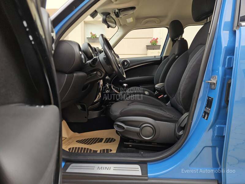 MINI Countryman 1.6D/MUST HAVE/