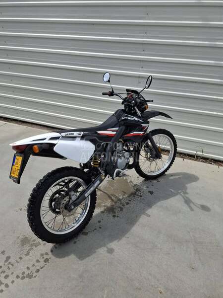 Derbi Derbi senda