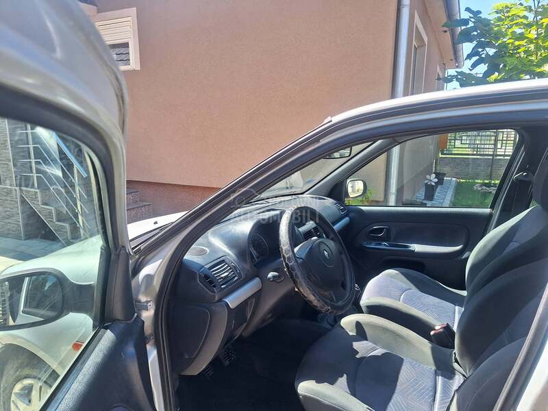 Renault Clio 1.5dci 5vr