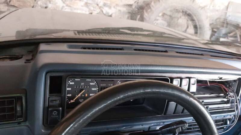 Volkswagen Golf 2 Carat