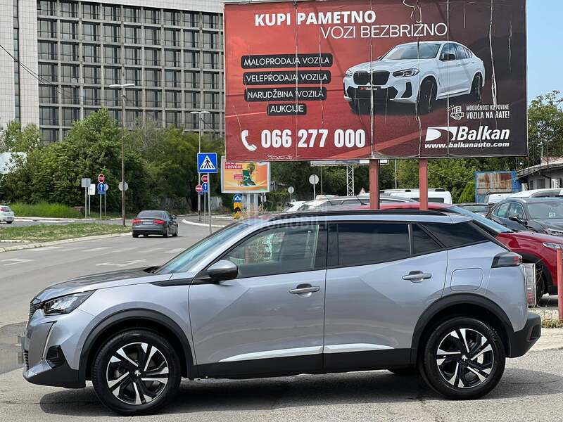 Peugeot 2008 1.5 HDI/ALLURE/AT8