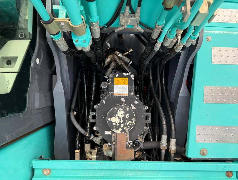 Kobelco SK 210 HLC/10 HIBRID