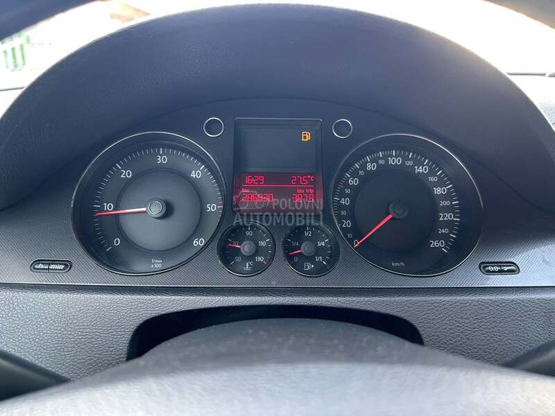 Volkswagen Passat B6 