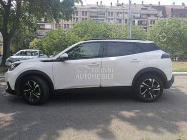 Peugeot 2008 1.5 Allure