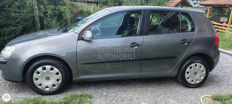 Volkswagen Golf 5 1,4 TSI
