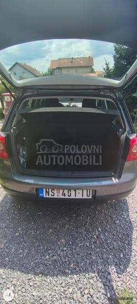 Volkswagen Golf 5 1,4 TSI
