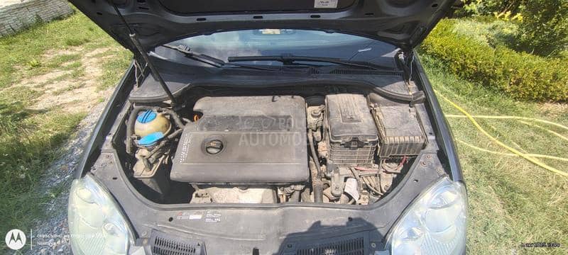 Volkswagen Golf 5 1,4 TSI