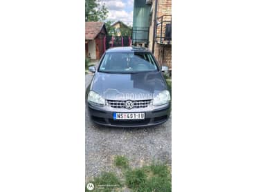 Volkswagen Golf 5 1,4 TSI