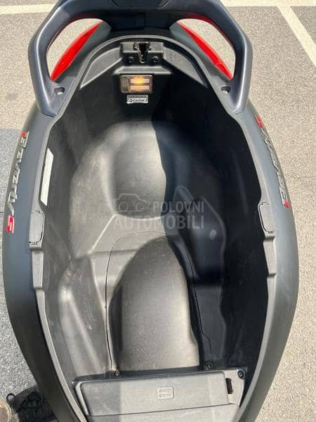 Piaggio Beverly 300 HPE