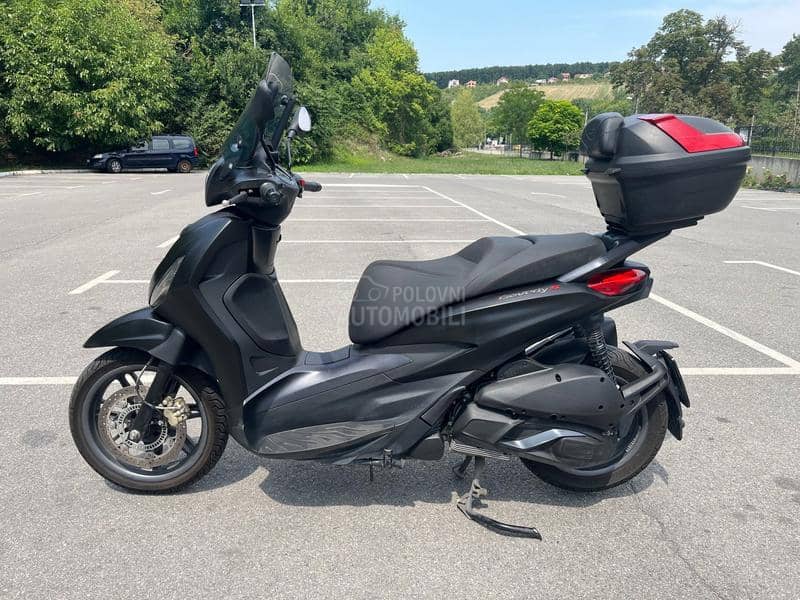 Piaggio Beverly 300 HPE