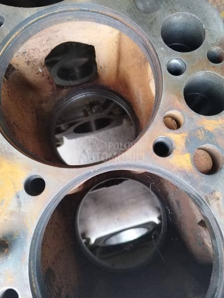 John Deere Blok motora fi 107