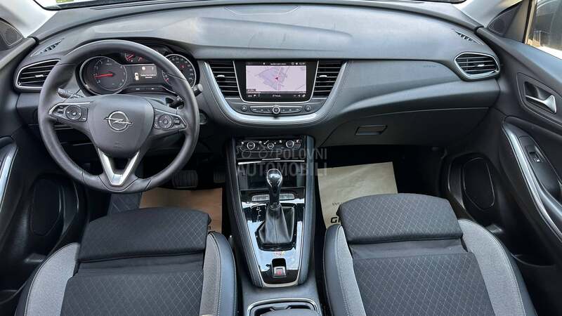 Opel Grandland X LUX INOVATION AUT0