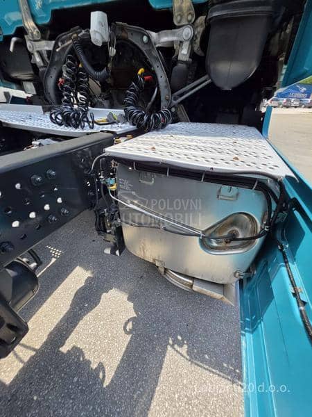 Mercedes Benz MP4 1842 C