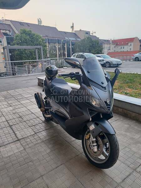 Gilera nexus500