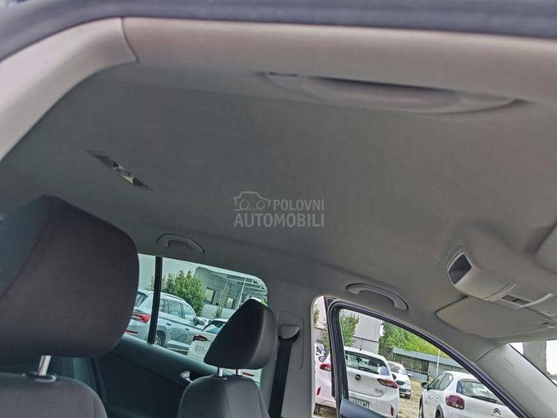 Volkswagen Tiguan 2.0 tdi