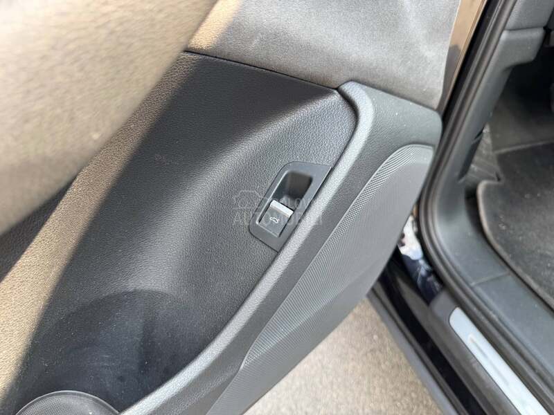 Audi Q7 3.0TDI S-LINE
