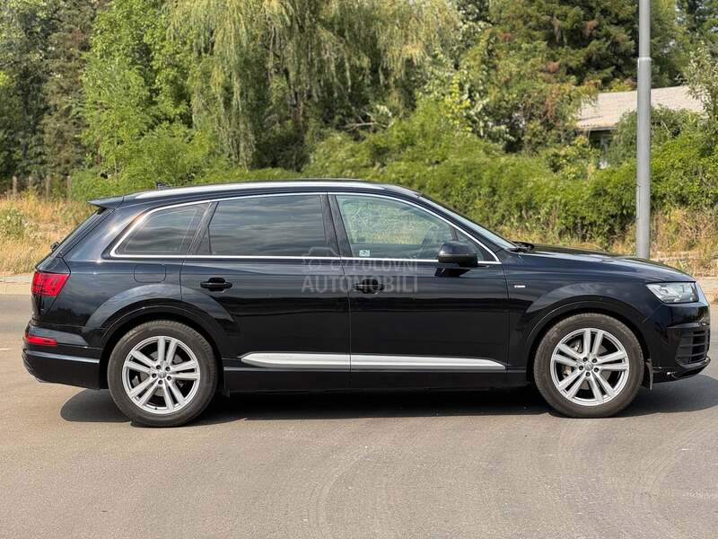 Audi Q7 3.0TDI S-LINE
