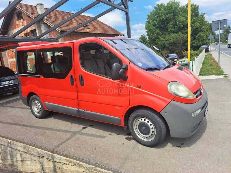 Opel Vivaro 