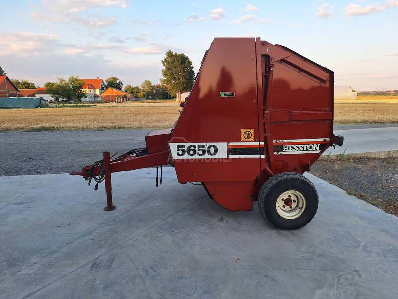 John Deere 545 i 570 Varijabilna 120