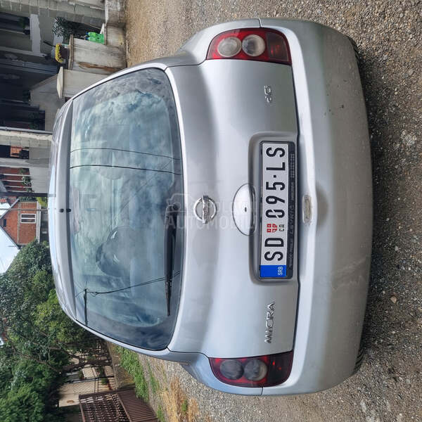 Nissan Micra 
