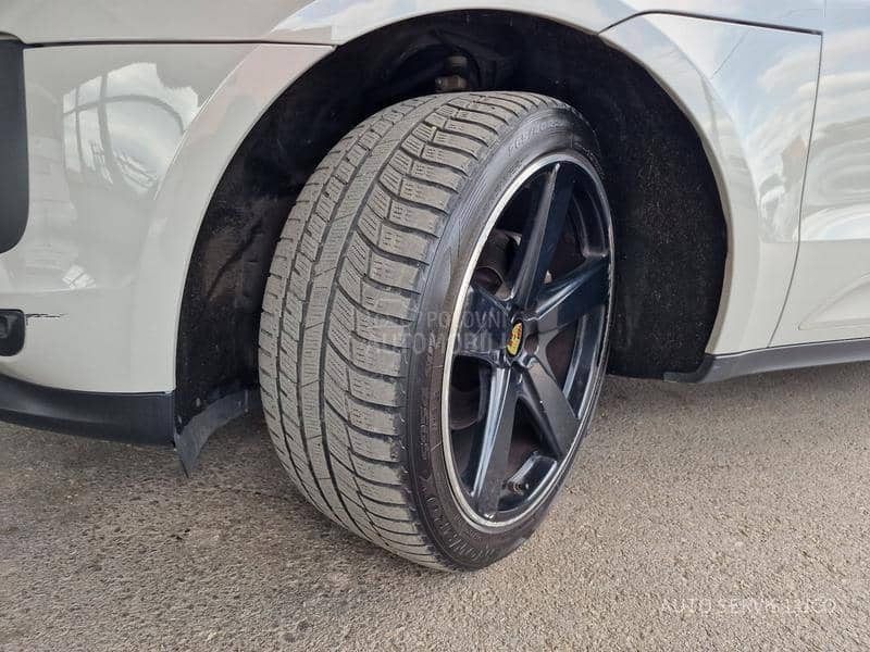 Porsche Macan 2.0 Crede