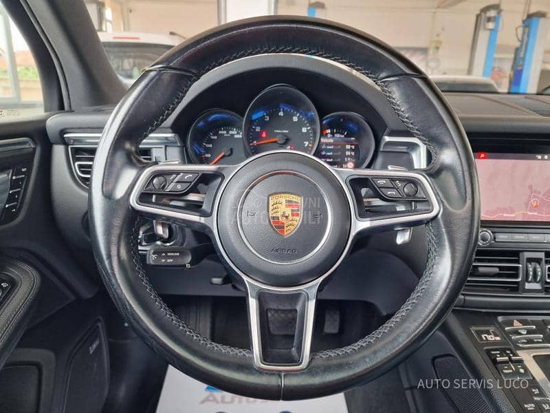 Porsche Macan 2.0 Crede