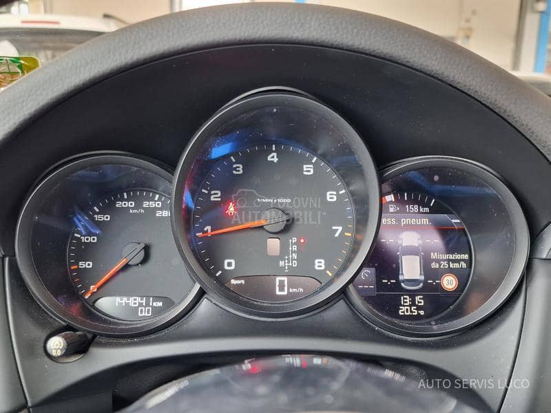 Porsche Macan 2.0 Crede