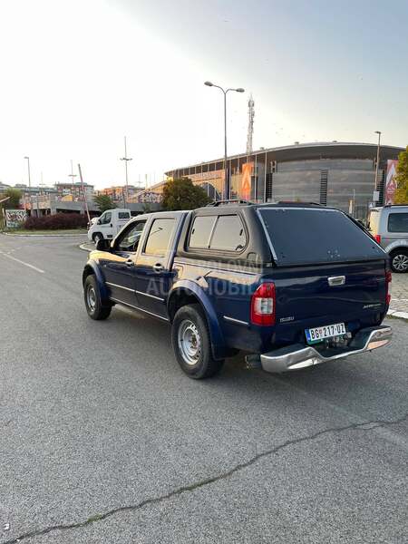 Isuzu D-Max 