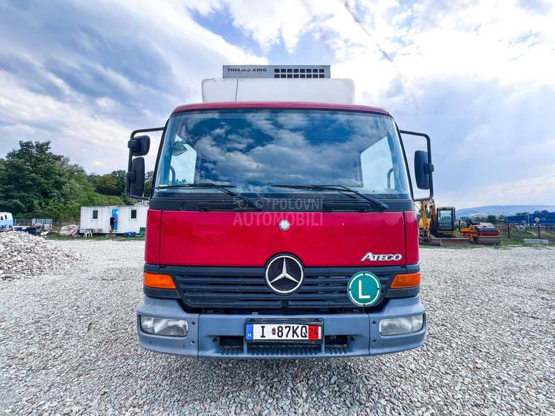 Mercedes Benz 918