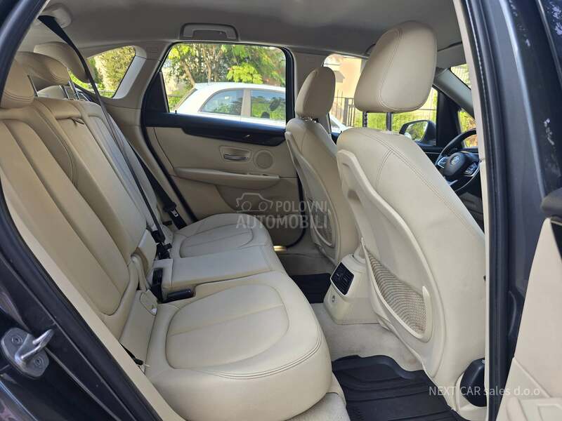 BMW 218 d AUT.NAV