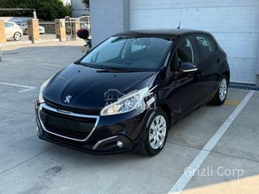 Peugeot 208 led/nav