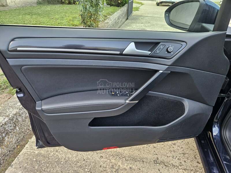 Volkswagen Golf 7 1.2 TSI HIGHLINE XEN