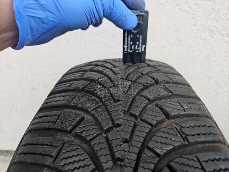 Goodyear 195/60 R16 Zimska