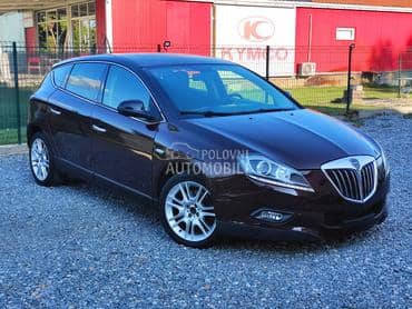 Lancia Delta Bi-colore