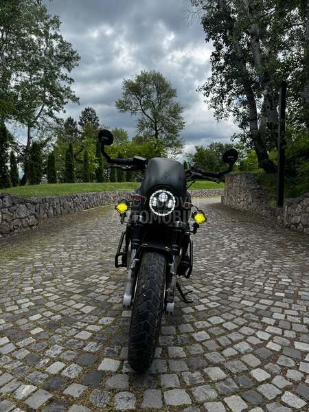Suzuki gsx 750 inazuma