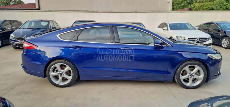 Ford Mondeo TITANIUM
