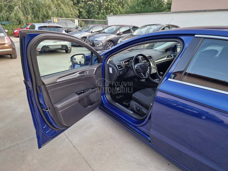 Ford Mondeo TITANIUM