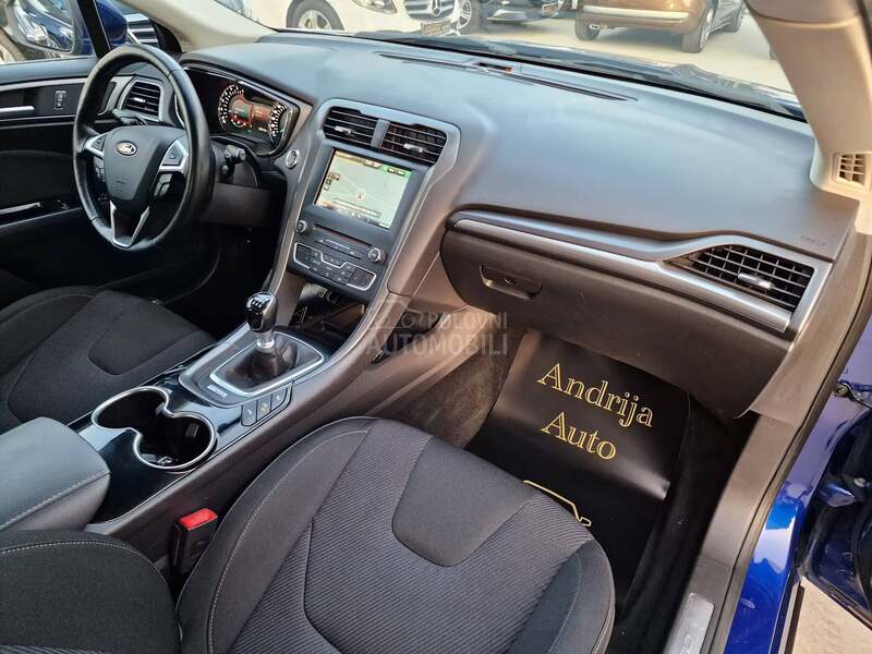 Ford Mondeo TITANIUM