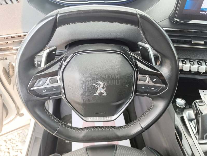 Peugeot 5008 1.5hdi Allure 7sed