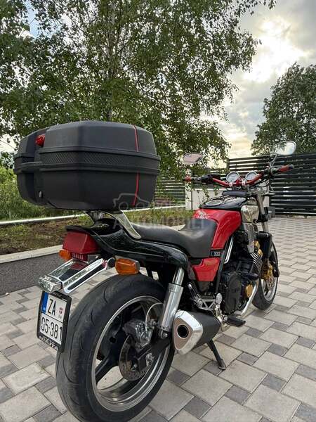 Yamaha FZX 750