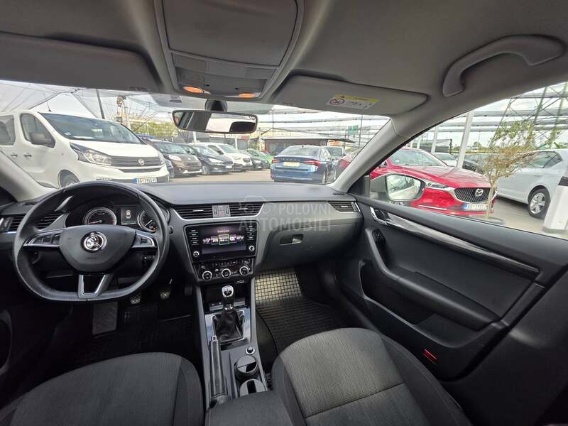 Škoda Octavia 1.6 TDI STYLE