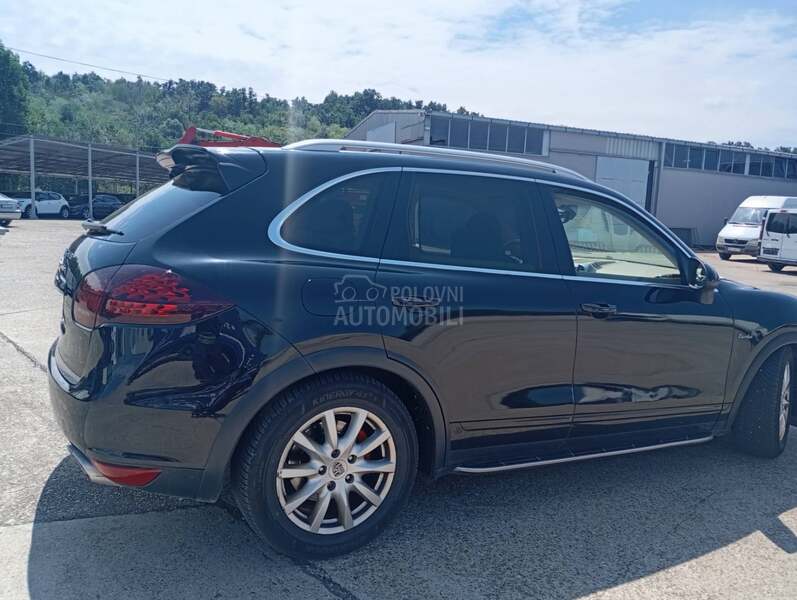 Porsche Cayenne 