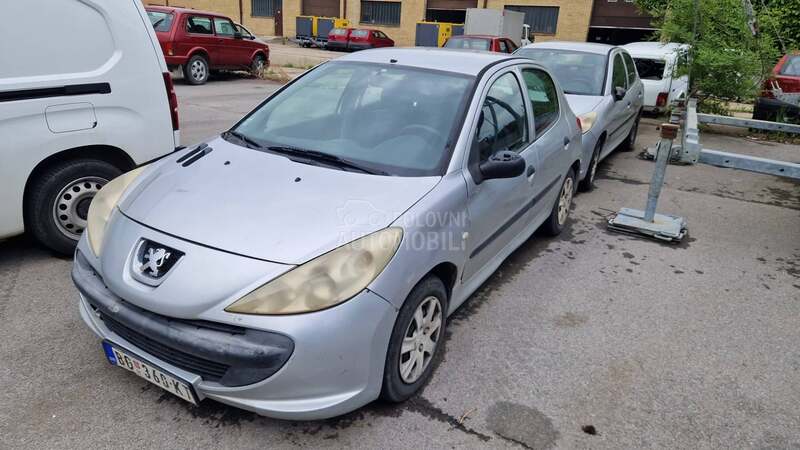 Peugeot 206 