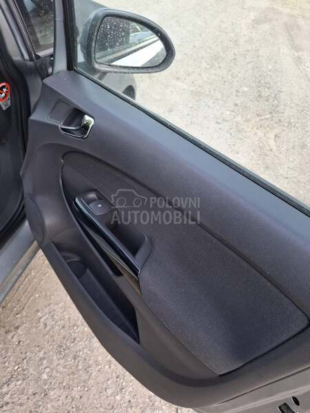 Opel Corsa D 