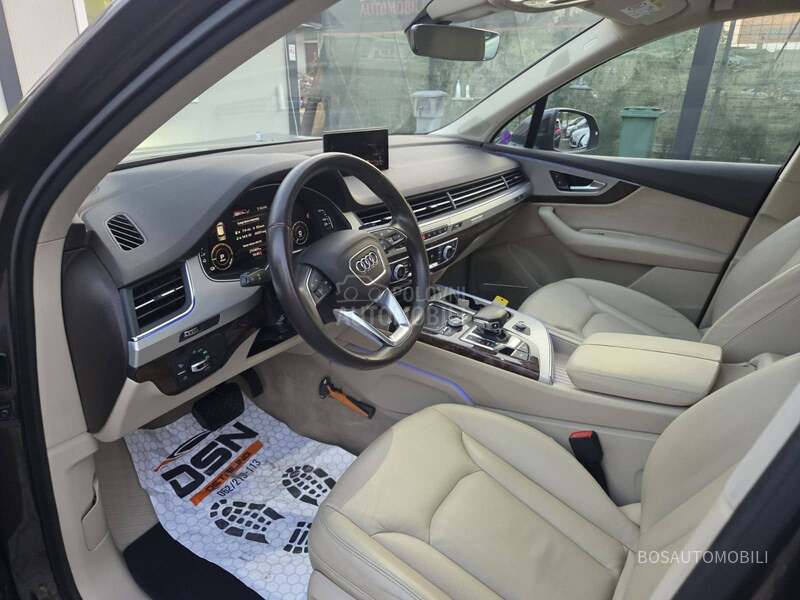 Audi Q7 E TRON